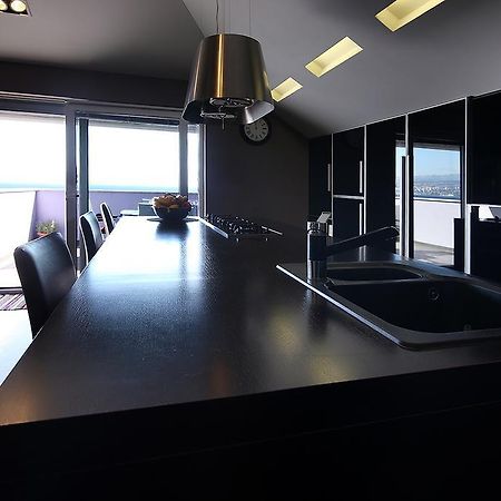 Unique Apartment Opatija Luaran gambar